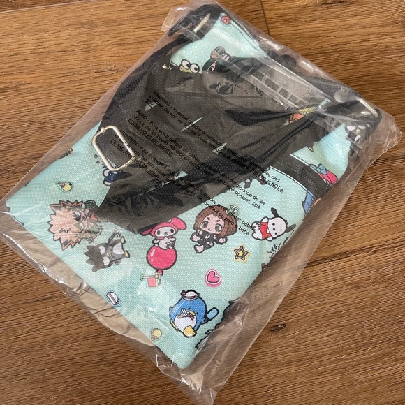 SANRIO (MY HERO ACADEMIA)-NWT Canvas Crossbody Bag - Picture 6 of 14